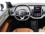 Volvo EX30 Cross Country TWIN MOTOR PERFORMANCE ULTRA 69 kWh *DEMO VOORDEEL!* -PANO.DAK|HARMAN/KARDON|PRIVACY.GLAS|360°CAM|POWER-SEATS|AUT.PARKEREN|LEDER