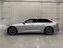 Audi A6 Avant 55 TFSI e quattro Competition PANO/HEAD-UP/MEMORY/360CAMERA/ACC/SOH 94,1%/KEYLESS/MATRIX/CARPLAY/S-LINE SPORTPAKKET/FLORETT-SILBER METALLIC/NET GROTE OH BEURT GEHAD BIJ AUDI