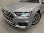 Audi A6 Avant 55 TFSI e quattro Competition PANO/HEAD-UP/MEMORY/360CAMERA/ACC/SOH 94,1%/KEYLESS/MATRIX/CARPLAY/S-LINE SPORTPAKKET/FLORETT-SILBER METALLIC/NET GROTE OH BEURT GEHAD BIJ AUDI