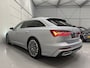Audi A6 Avant 55 TFSI e quattro Competition PANO/HEAD-UP/MEMORY/360CAMERA/ACC/KEYLESS/MATRIX/CARPLAY/S-LINE SPORTPAKKET/FLORETT-SILBER METALLIC/NET GROTE OH BEURT GEHAD BIJ AUDI