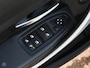 BMW 3-Serie Gran Turismo 320d Luxury Panoramadak HUD Leder Trekhaak Bi-xenon Stoelverwarming Navigatie
