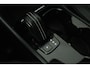 Volvo XC40 Recharge P8 AWD R-Design (PANORAMADAK, HARMAN/KARDON, STUUR/STOEL VERWARMING, CAMERA, PARKEERSENSOREN)