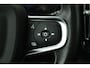 Volvo XC40 Recharge P8 AWD R-Design (PANORAMADAK, HARMAN/KARDON, STUUR/STOEL VERWARMING, CAMERA, PARKEERSENSOREN)