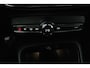 Volvo XC40 Recharge P8 AWD R-Design (PANORAMADAK, HARMAN/KARDON, STUUR/STOEL VERWARMING, CAMERA, PARKEERSENSOREN)
