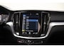 Volvo V60 2.0 B3 Momentum Advantage Aut. [ LED Navi Stoelverwarming Camera ]
