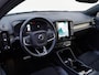 Volvo XC40 Recharge P8 408pk AWD R-Design | Camera | Winterpakket | Trekhaak