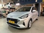 Hyundai i10 1.0i 67pk Comfort Smart | Apple carplay / Android auto | Navigatie | Camera | Armsteun | Bluetooth | Cruise control | NAP | Rijklaar prijs!