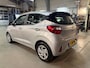 Hyundai i10 1.0i 67pk Comfort Smart | Apple carplay / Android auto | Navigatie | Camera | Armsteun | Bluetooth | Cruise control | NAP | Rijklaar prijs!