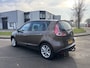 Renault Scenic 1.6-16V Celsium 6-Bak 110 PK. Prachtige auto van de tweede eigenaar !!! Slechts origineel 101.000 KM !!