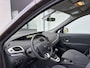 Renault Scenic 1.6-16V Celsium 6-Bak 110 PK. Prachtige auto van de tweede eigenaar !!! Slechts origineel 101.000 KM !!