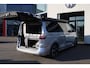Volkswagen California 180KW-245PK, Hybride, Camper, Standkachel, Keuken met Koelkast, gaspit, stromend water, 230V, elektrisch hef dak, Luifel, slaapmogelijkheid 2 persoon bed, 4 zitplaatsen, watertank, handdouche, vele opberg mogelijkheden,