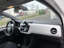 Volkswagen Up! 1.0 BMT move up! 5-Deurs 60 PK. Prachtige en zuinige auto !!!