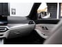 BMW 3-Serie Touring 318i M Panorama Carplay Leder NL AUTO