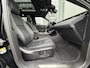 Land Rover Range Rover Evoque 1.5 P300e AWD R-Dynamic SE Black Style|Schuif/kantel dak|Meridian|Sfeer|Winterpakket