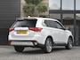 Mitsubishi Outlander 2.0 Business Edition Navigatie Carplay Alcantara Bekleding 18 inch velgen Elektrische achterklep