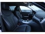 BMW 3-Serie Touring 330e Business Edition Plus Individual / Leder / LED /