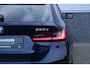 BMW 3-Serie Touring 330e Business Edition Plus Individual / Leder / LED /