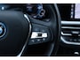 BMW 3-Serie Touring 330e Business Edition Plus Individual / Leder / LED /