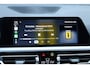 BMW 3-Serie Touring 330e Business Edition Plus Individual / Leder / LED /