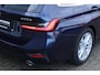BMW 3-Serie Touring 330e Business Edition Plus Individual / Leder / LED /
