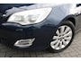Opel Astra Sports Tourer 1.6 Turbo Cosmo - TREKHAAK - PDC - NAVIGATIE