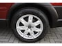 Volvo V70 Cross Country 2.4 T Comfort Line AUTOMAAT - KOPPAKKING DEFECT