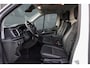 Ford Transit Custom L2H1 2.0 TDCI 185Pk Aut. | Sport 320 | Stoel-Bank | 2xSchuifdeur | Achteruitrijcamera | Trekhaak | 17''