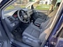 Volkswagen Touran 1.6-16V FSI 7 PERSOONS ( 2X !)