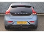 Volvo V40 1.5 T3 Nordic | Automaat | Trekhaak | Lederen bekleding | Stoelverwarming | Navigatie | LED koplampen | Parkeersensoren achter | Climate control | Cruise control | 18" velgen |