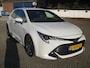 Toyota Corolla 1.8 Hybrid Dynamic keurig nette maar ook complete corolla in de parelmoer witte lak!