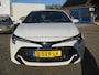 Toyota Corolla 1.8 Hybrid Dynamic keurig nette maar ook complete corolla in de parelmoer witte lak!