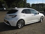 Toyota Corolla 1.8 Hybrid Dynamic keurig nette maar ook complete corolla in de parelmoer witte lak!