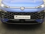 Volkswagen T-Roc 1.5eTsi/150PK R Line First Edition Black Style DSG · Navigatie · 360°Camera + Parkeersensoren · Stoel- & stuurverwarming · Garantie t/m 28-11-2025