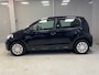 Volkswagen Up! 1.0 | CAMERA | CLIMA | CRUISE CONTROL | PARK PILOT |