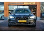 BMW 5-Serie Touring 530d High Executive Dakrail 20"L.M. Pano Koplampreiniging Parkeersensoren voor+achter