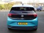 Volkswagen ID.3 First Plus 58 kWh Automatische airco, navigatie, achteruitrijcamera, trekhaak, parkeersensoren, wit stuur, enz.