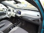 Volkswagen ID.3 First Plus 58 kWh Automatische airco, navigatie, achteruitrijcamera, trekhaak, parkeersensoren, wit stuur, enz.