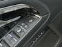 Land Rover Range Rover Evoque 2.0 P200 AWD R-Dynamic Panoramadak Meridian Stoelverw. Virtual Dash Matrix LED