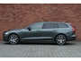 Volvo V60 2.0 T8 Plug-in hybrid AWD Plus Dark Performance Edition | Panoramadak | Trekhaak Semi-Elektrisch | Polestar Tuning | 20-inch Polestar Gesmede Velgen | Sportinterieur | 360 Camera |