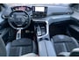 Peugeot 3008 180PK Automaat GT | Trekhaak | 1500KG Trekgewicht | Elektrisch Schuif/kanteldak | Navigatie | Elektrisch verstelbare bestuurdersstoel met geheugen | 360Camera |