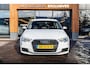 Audi A3 Sportback 1.0 TFSI Koplampreiniging Airco 16"L.M. Radio/CD Multifunctioneel stuurwiel