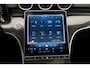 Mercedes-Benz C-klasse Estate 300 e AMG Line AUTOMAAT | PANORAMADAK | AMG PAKKET | LEDER | ADAPTIEVE CRUISE | CAMERA | NAVIGATIE | APPLE CARPLAY | ELEKTRISCHE STOEL & KOFFERKLEP | 12 MAANDEN BOVAG GARANTIE |