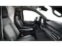 Volkswagen Transporter Bedrijfswagens 2.5 eHybrid Bulli L2 171 kW (233 pk) 3500 mm CVT automaat FWD | Binnenspiegel digitaal display | Trekhaak elektrisch bedienbaar | Omvormer 2,3kW | Schuifdeur links en rechts |