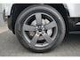 Land Rover Defender 110 P300e 110 Dynamic SE Edition | Schuif/Kantel Dak | Cold Climate Pack | Elektrische Trekhaak | Extended Black Pack |