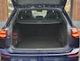 Volkswagen Golf Variant 1.5 eTSI R-Line Panoramadak, Keyless entry, Camera, LED pakket