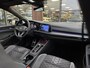 Volkswagen Golf Variant 1.5 eTSI R-Line Panoramadak, Keyless entry, Camera, LED pakket
