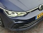 Volkswagen Golf Variant 1.5 eTSI R-Line Panoramadak, Keyless entry, Camera, LED pakket