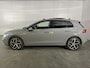 Volkswagen Golf 1.4 eHybrid Style / AUTOMAAT/ PANO/ IQ LIGHT/ HEAD-UP DISPLAY/ KEYLESS/ ELEKTR. STOEL/ DIGITAL DASH/ ADAPT. CRUISE/ PARK. SENSOREN + CAMERA/ RIJ-MODI/ NAVI/ STOEL VERWARM.