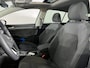 Volkswagen Golf 1.4 eHybrid Style / AUTOMAAT/ PANO/ IQ LIGHT/ HEAD-UP DISPLAY/ KEYLESS/ ELEKTR. STOEL/ DIGITAL DASH/ ADAPT. CRUISE/ PARK. SENSOREN + CAMERA/ RIJ-MODI/ NAVI/ STOEL VERWARM.