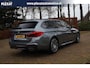 BMW 5-Serie Touring 520d High Executive Aut. | M-Pakket | Panorama | HUD | Virtual Dash | Stoelverwarming | Dealeronderhouden |